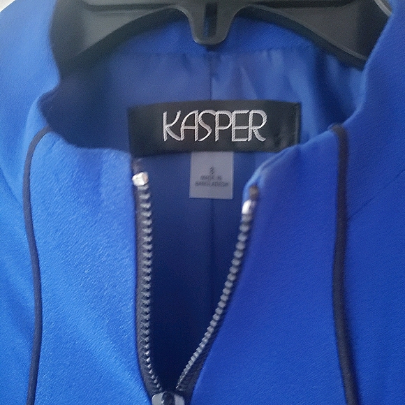 Jacket - Picture 3 of 3